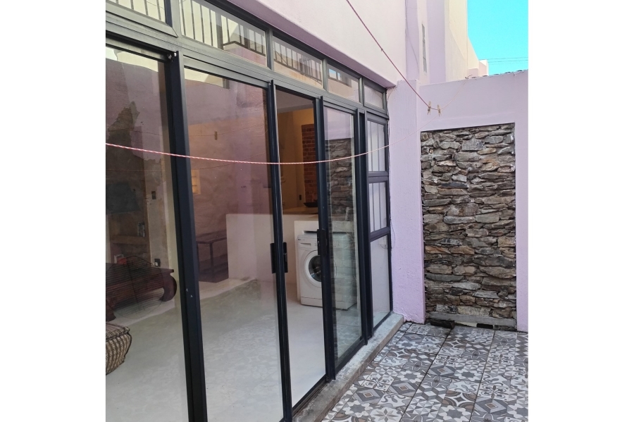 To Let 2 Bedroom Property for Rent in Bo Kaap Western Cape